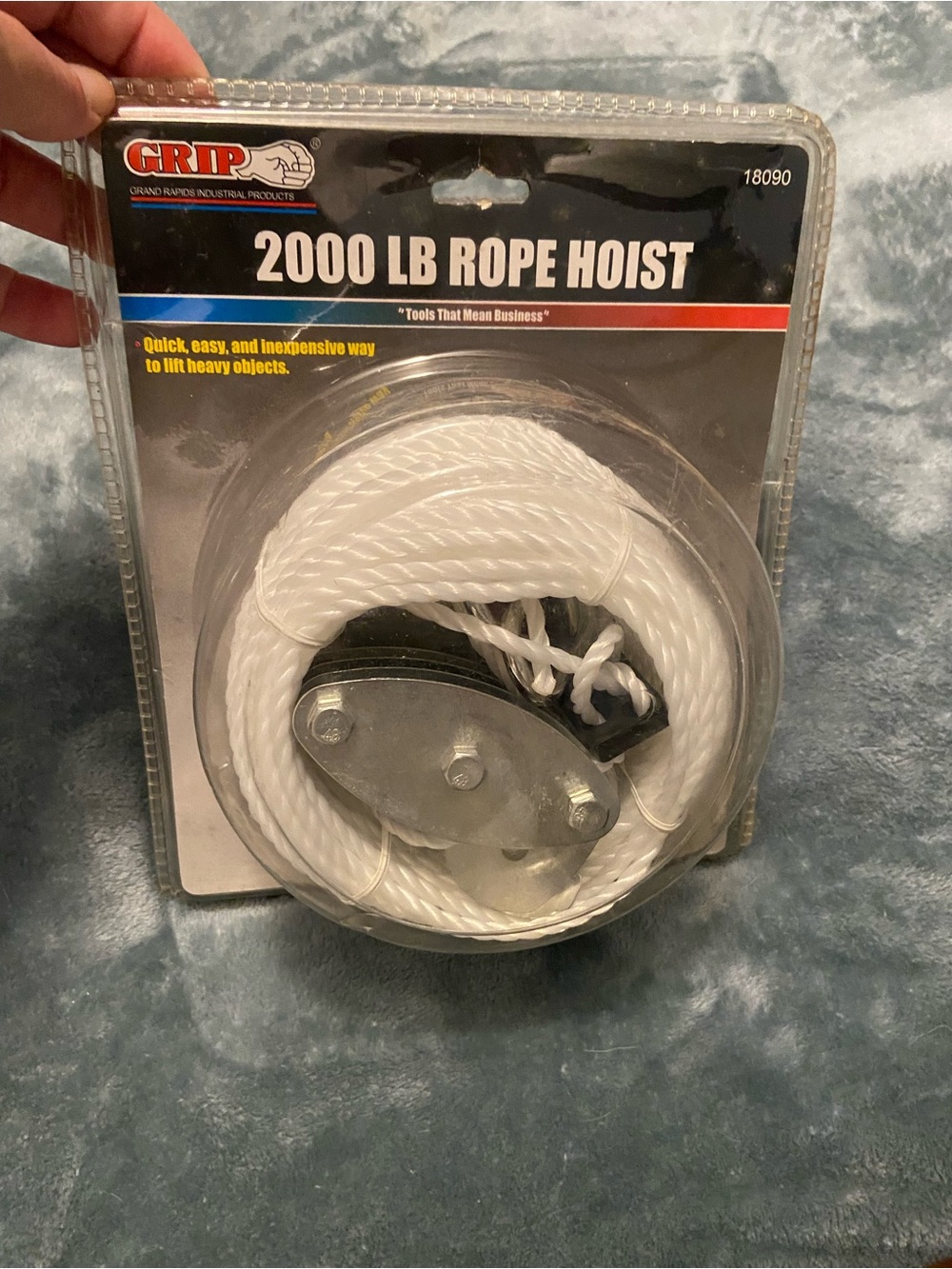 New GRIP 2000 lb Rope Hoist with White Braided Rope